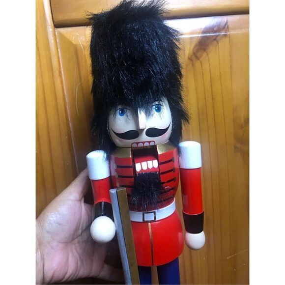 Handmade  Christmas Wooden Nutcracker Soldier w/ Rifle Gun 13” - Picture 3 of 12
